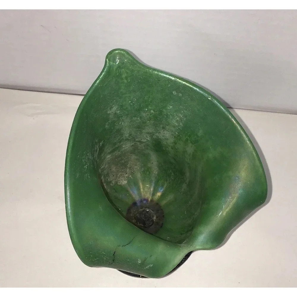 Vintage Murano Green Lily glass Vase Candle Holder made in Italy Sarreid ltd.